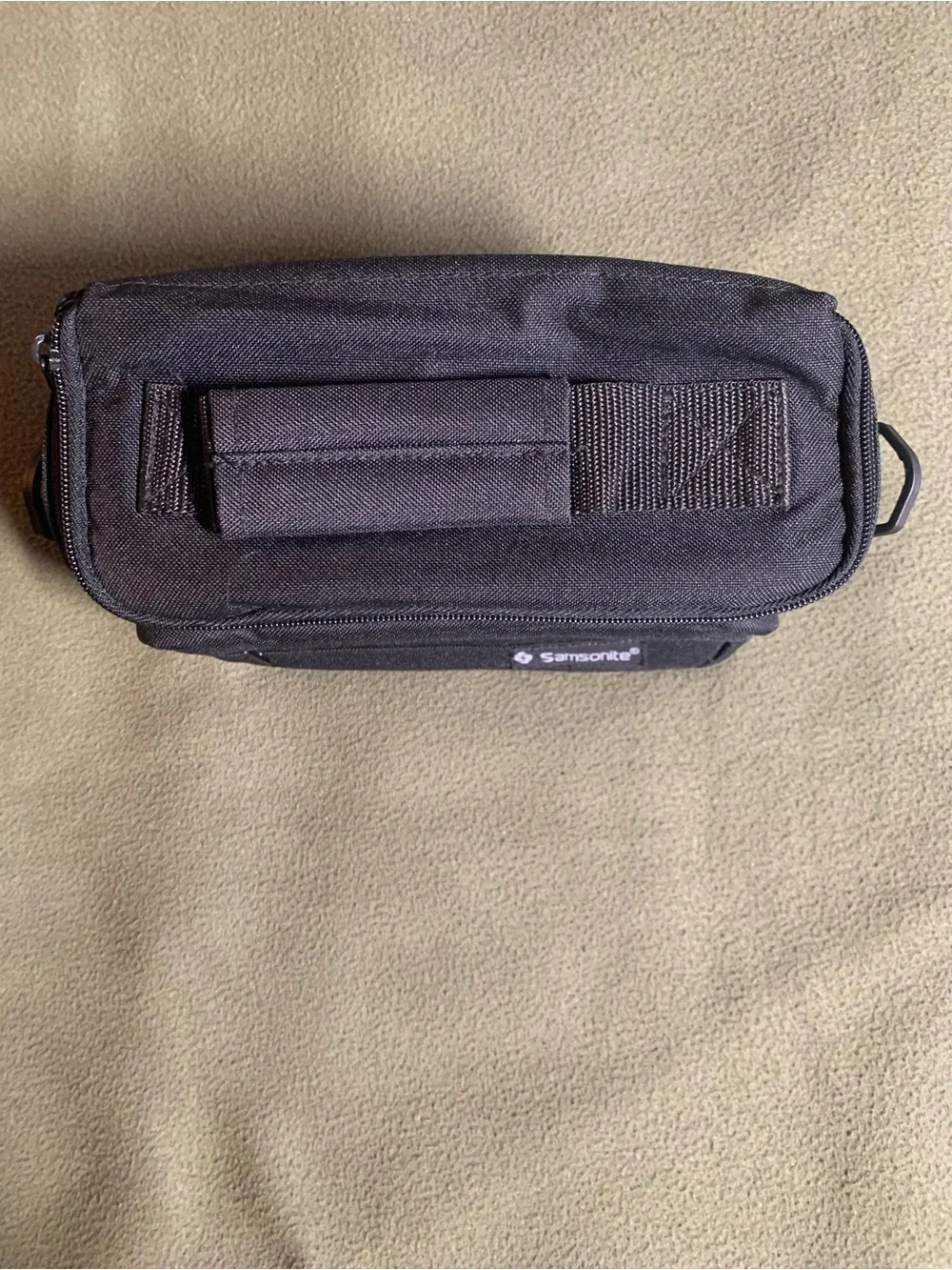 New Samsonite black padded camera/camcorder bag. Approx 9.5” x 6.5” x 4”